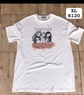 t-shirt 