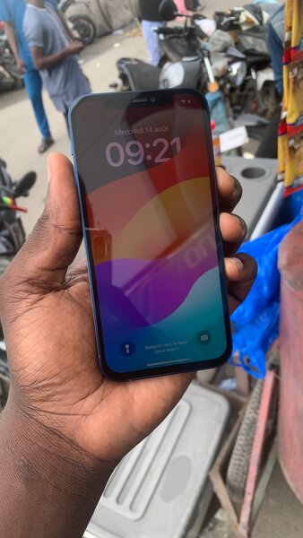 iPhone 12