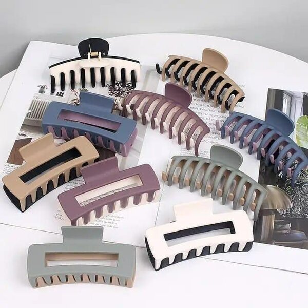 Box clip