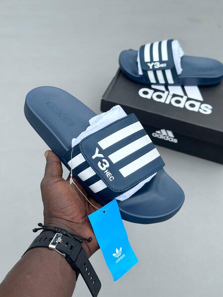 Claquette adidas