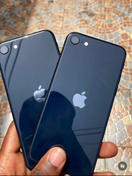 iPhone SE 128g