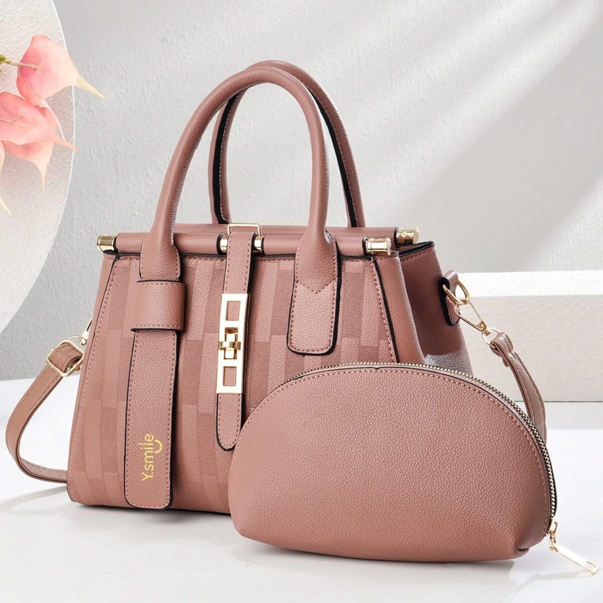 Sac à main élégante en cuir