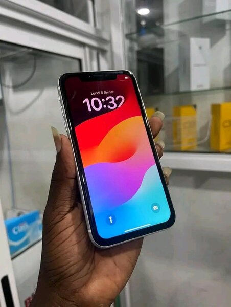 iPhone xr bien neuf