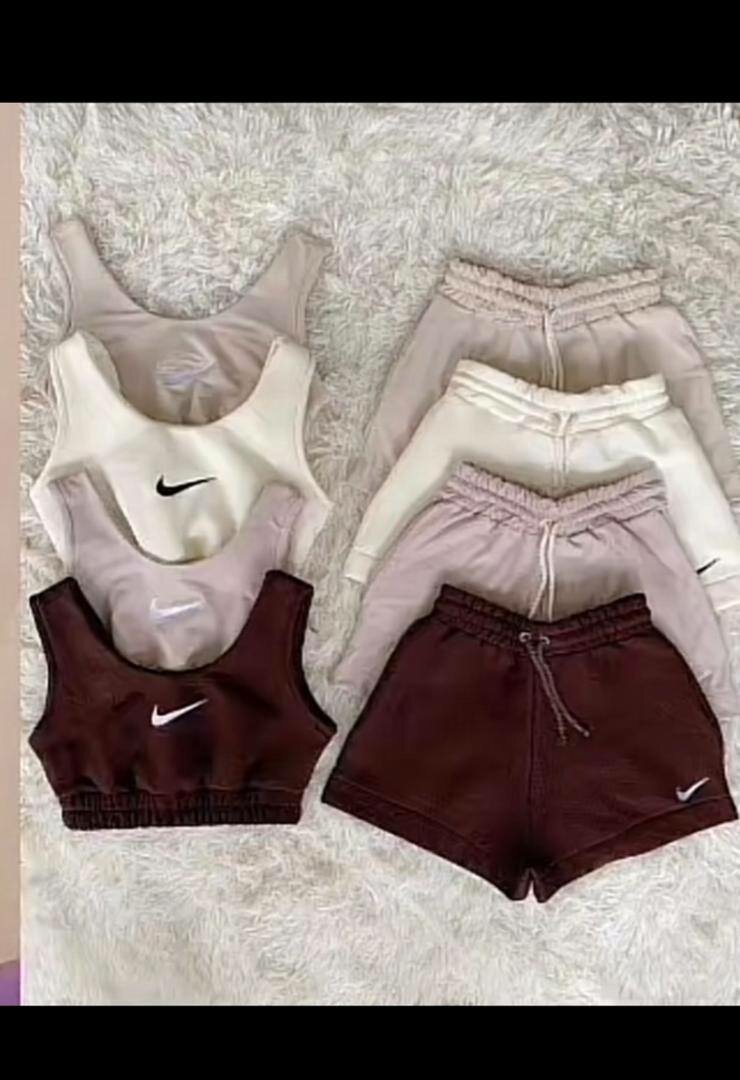 Tenue de sport femme Nike