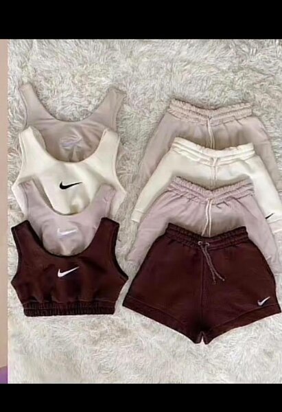 Tenue de sport femme Nike
