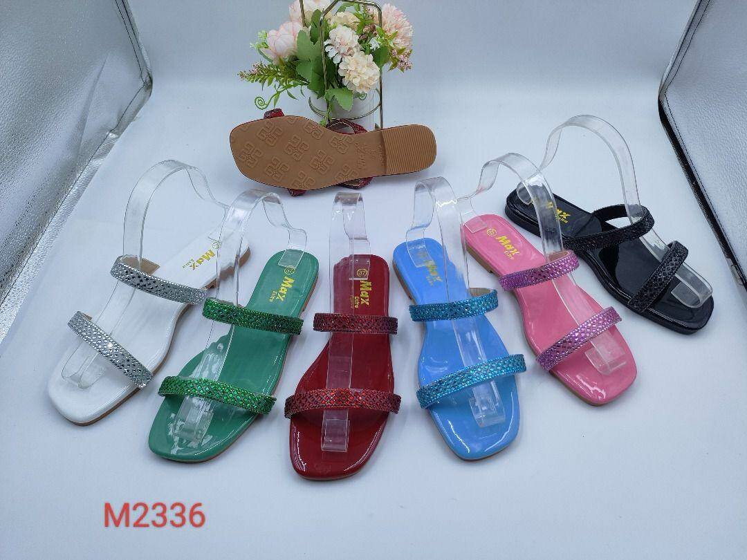 Ladies slippers