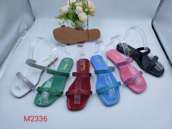Ladies slippers