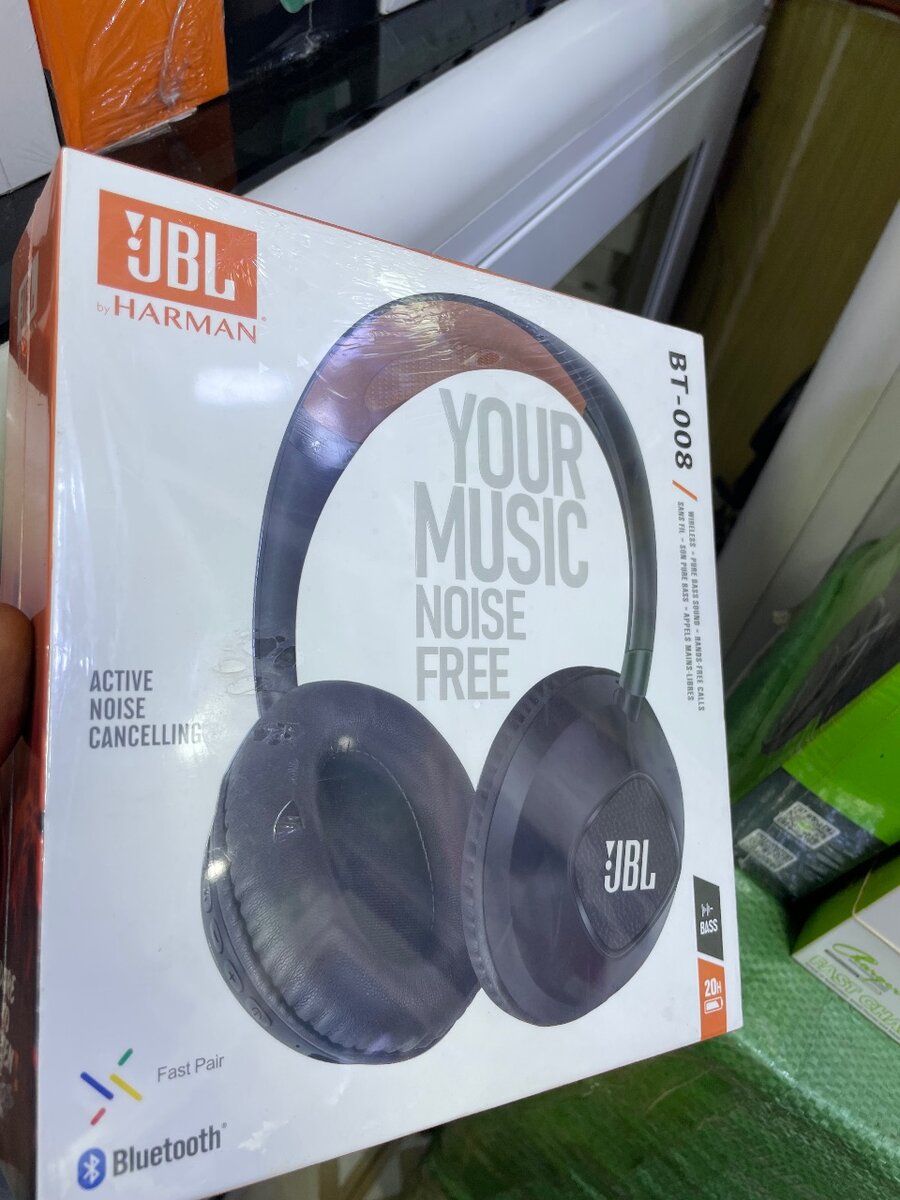 Headphone