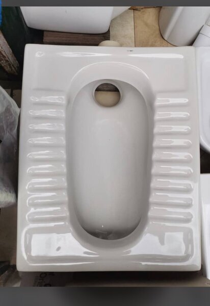 squatting WC