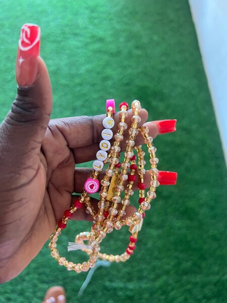 Waist beads