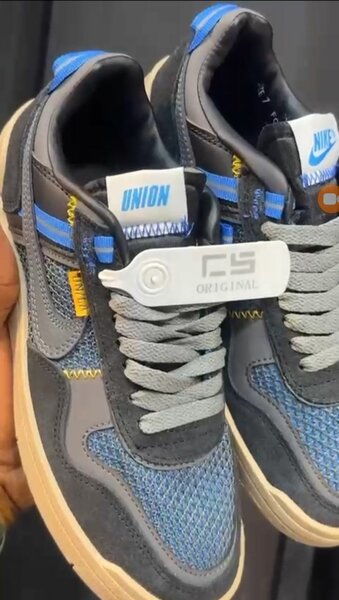 Fashion sneakers