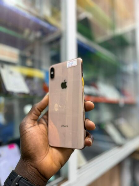 iPhone Xs max 64 giga