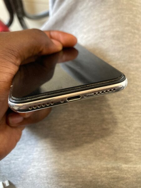 iPhone X