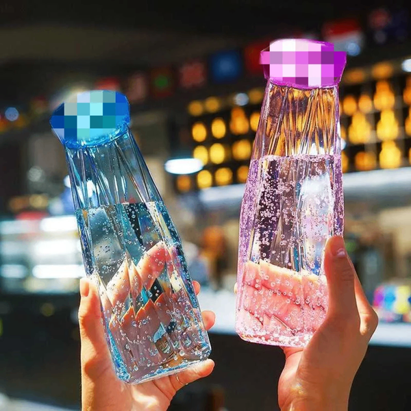 Bouteille d'eau en verre