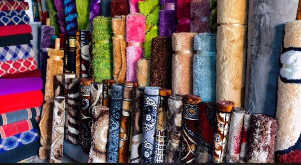 Center carpets
