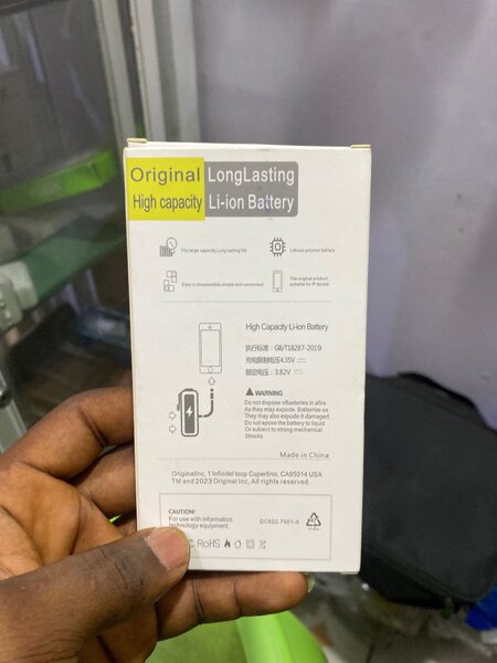 11 pro max battery
