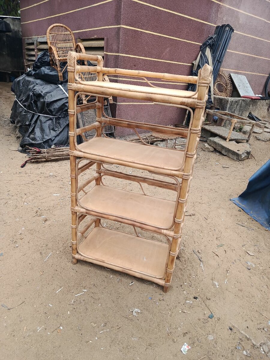 Étagère 4 niveaux