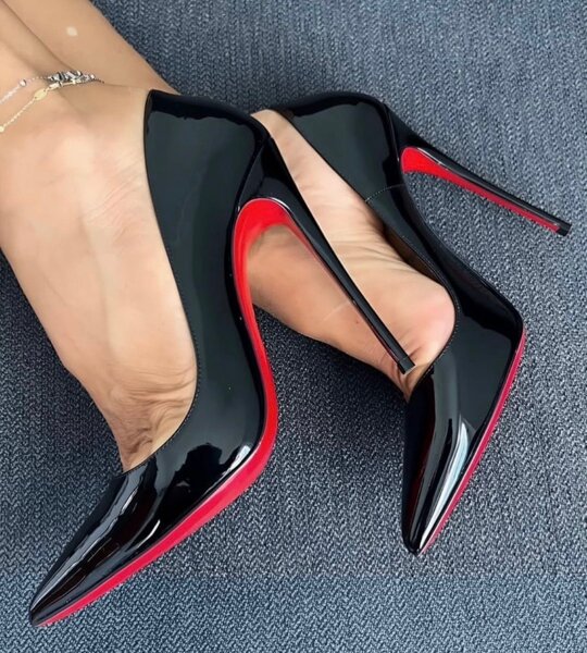 LADIES FULL SHOES