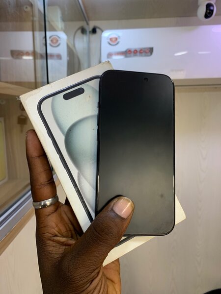 iPhone 15