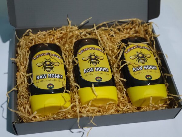 RAW HONEY