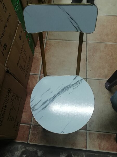 Chaise en bois pliable
