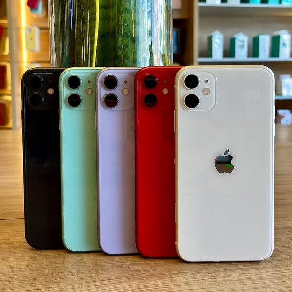 iPhone 12  simple casi neuf