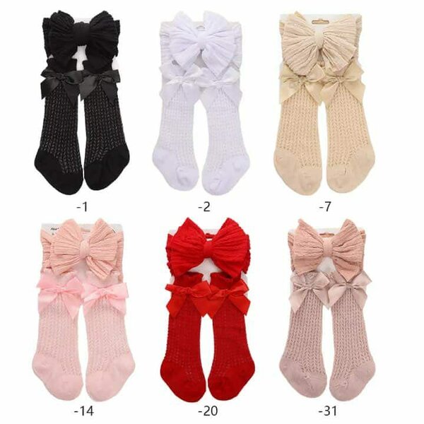 Ensembles Bébés Bonnets et Chaussons
