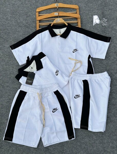 Complet NIKE