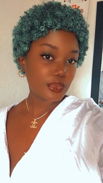 Low cut Afro wig