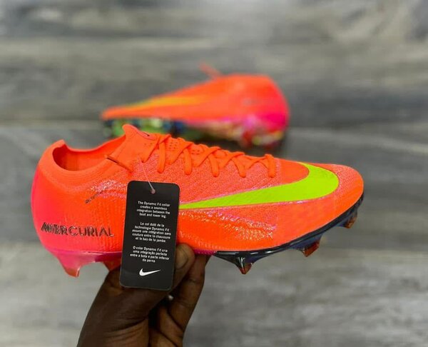 Chaussures de Foot Performance