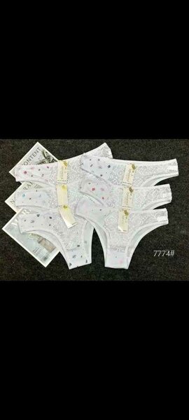 Sous vêtements pour femmes