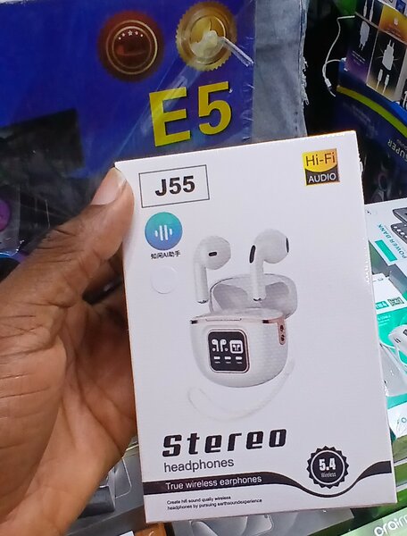 Écouteurs sans fil Hi-Fi j55