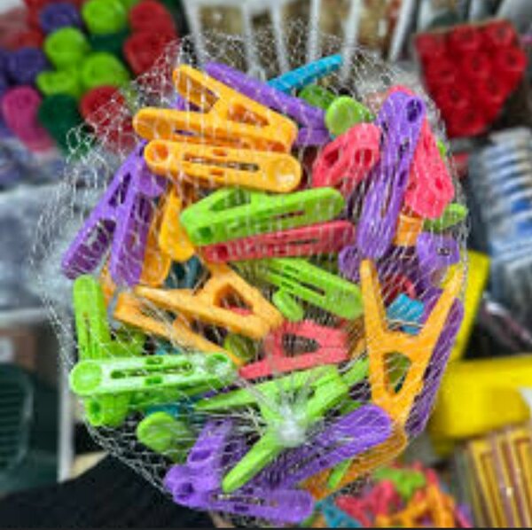 Pegs