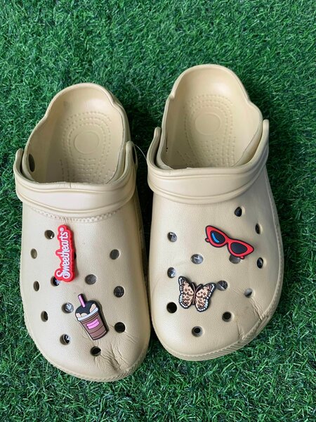 Crocos