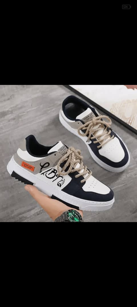 Ladies shoe