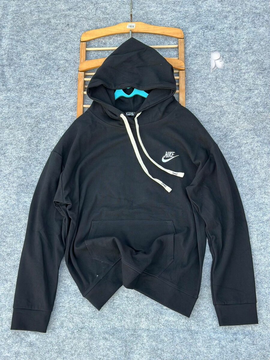 Pull over nike