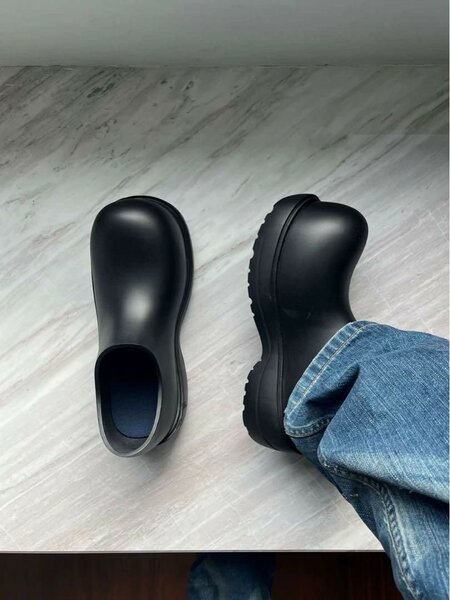 Bob toe shoes