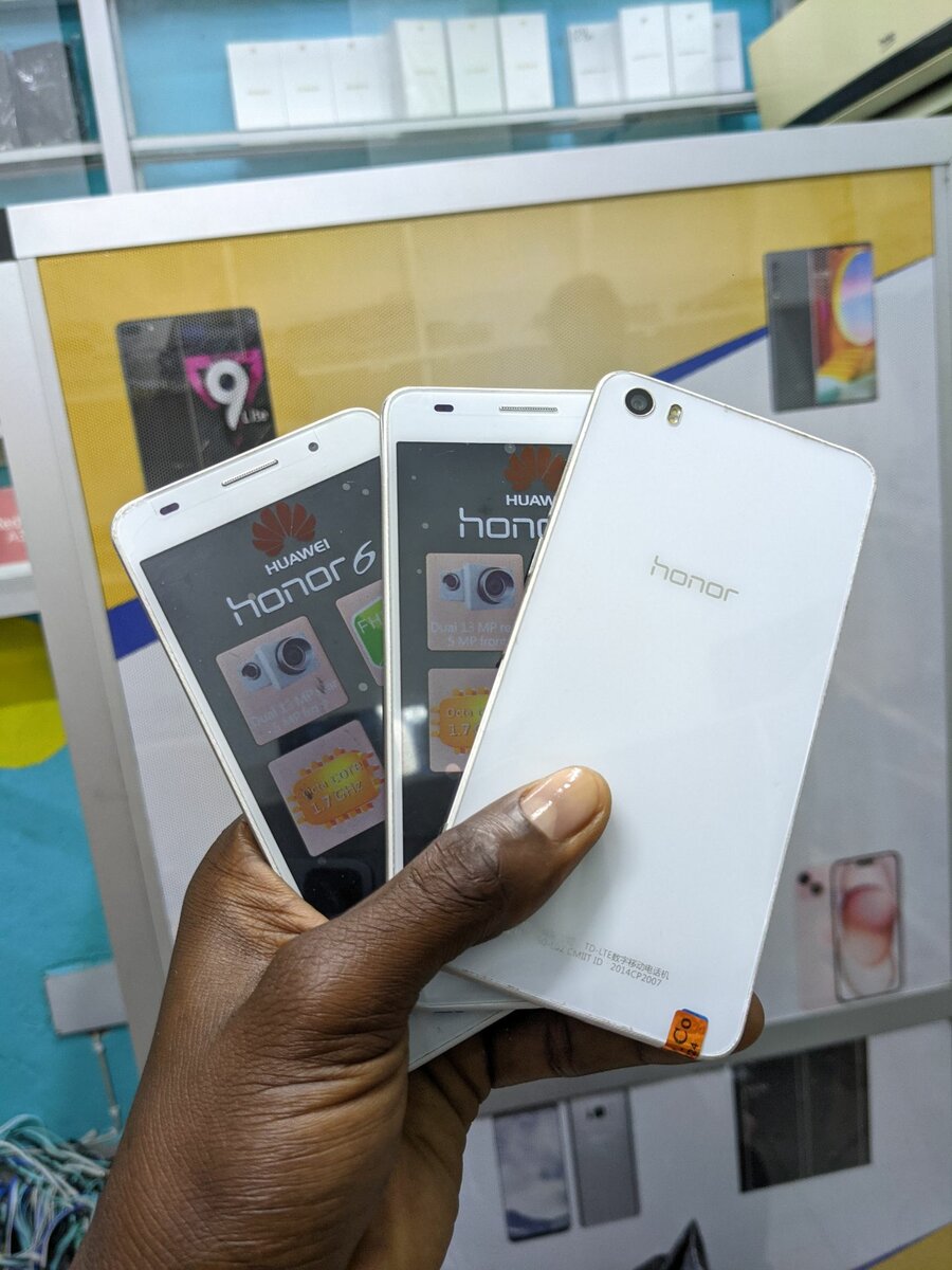 Honor 6 mini