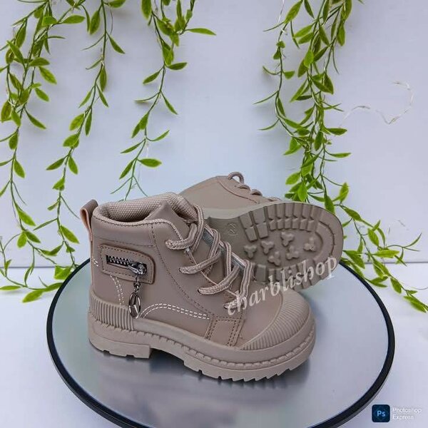 Chaussures pour enfant