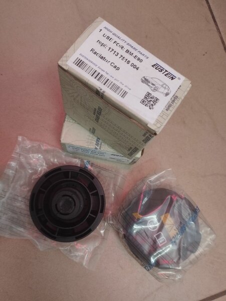 Radiator caps