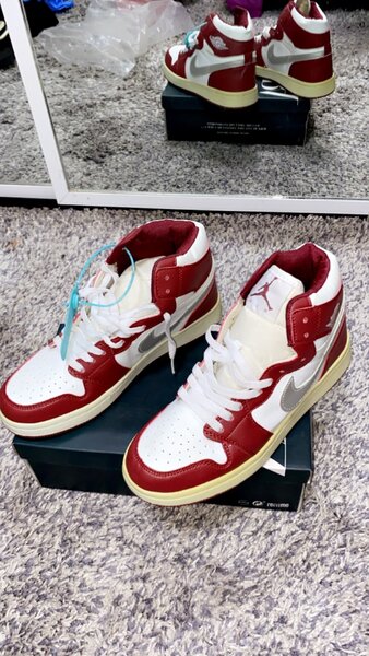 Nike