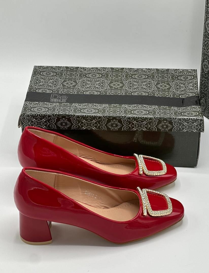 Full shoes