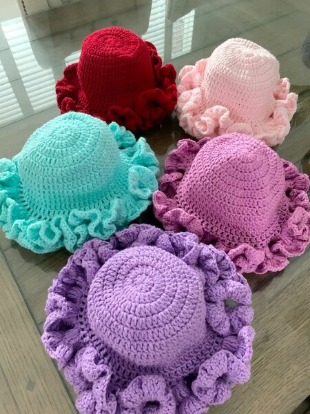 Chapeau ruffle