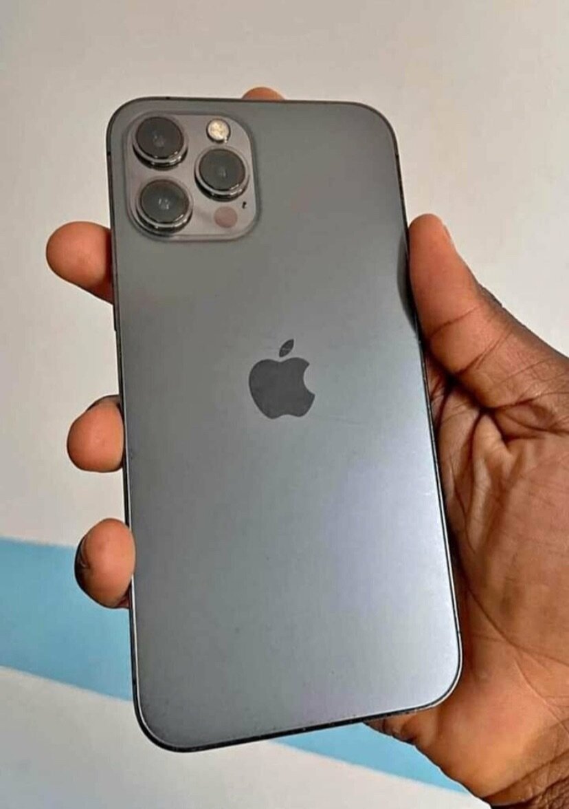 iPhone 12pro max