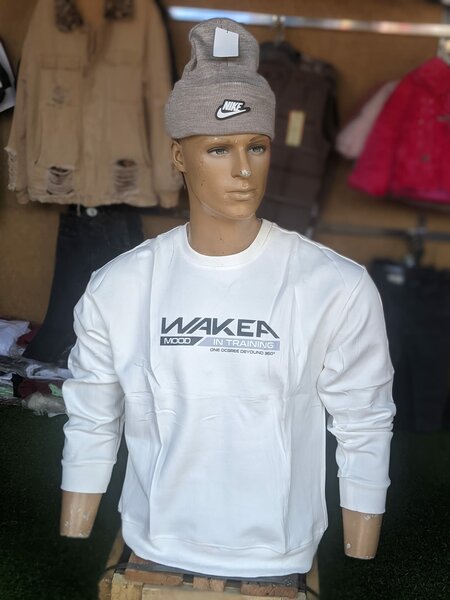 Sweat shirts