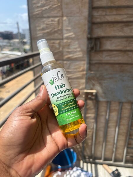 Pommade de cheveux et spray jeba