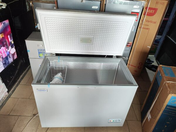 CONGELATEUR HORIZONTAL 300 LITRES