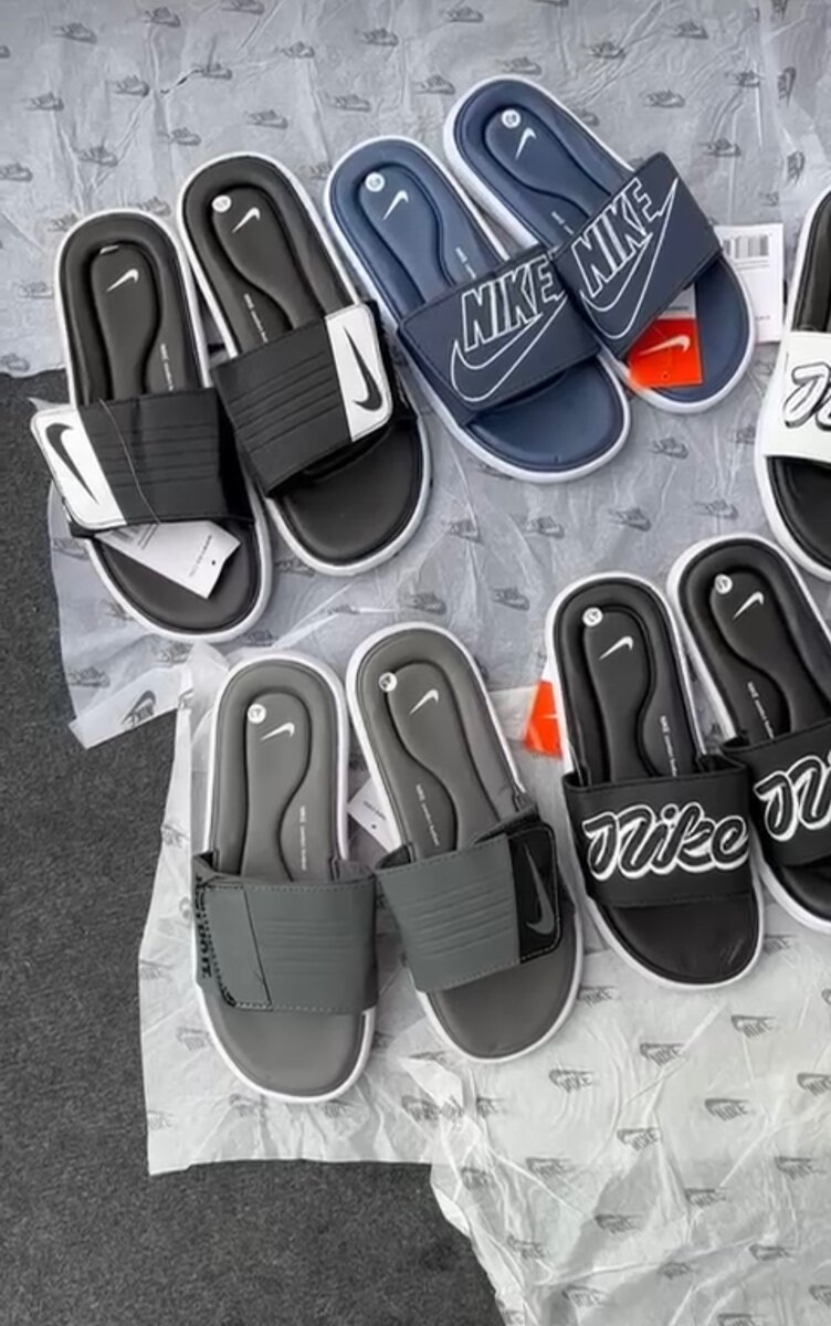 Claquette NIKE