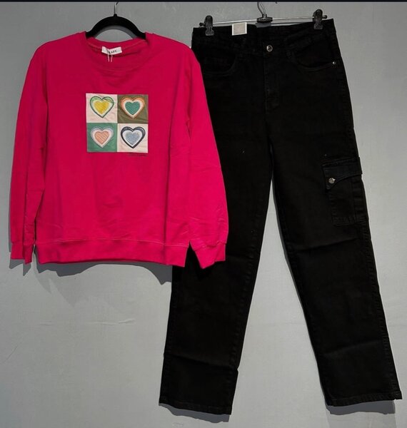 Ladies fashion wear