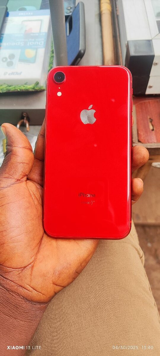 iPhone XR